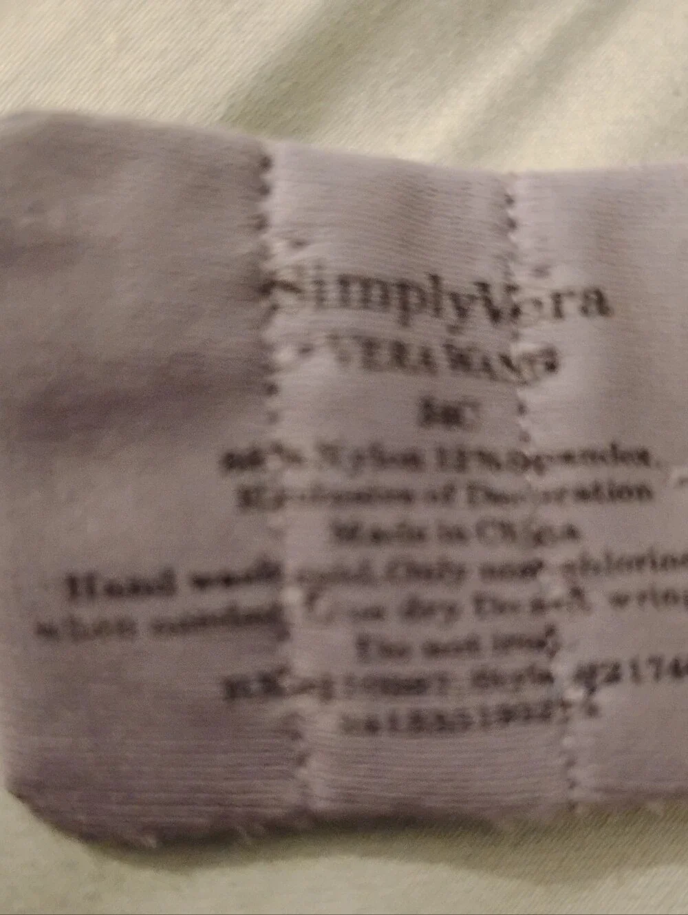 34 C Simply Vera-Vera Wang underwire bra